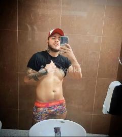 BRUNO TATUADO BLANCO CON BARBA FULL MORBOSO ...