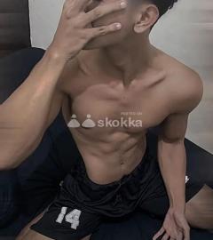 TWINK ATRACTIVO PELOTERO/Verst DOTAD 🍆🔥Recien llegado por esta ciudad
