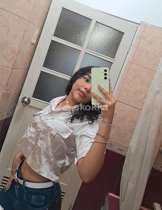 Hola soy michell una chica recién llegada dispuesta a complacerte en un exelente sexo también soy muy discreta 😍